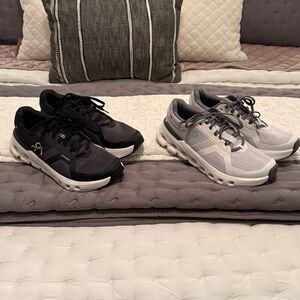 On Cloudrunner 2 Lot Of 2